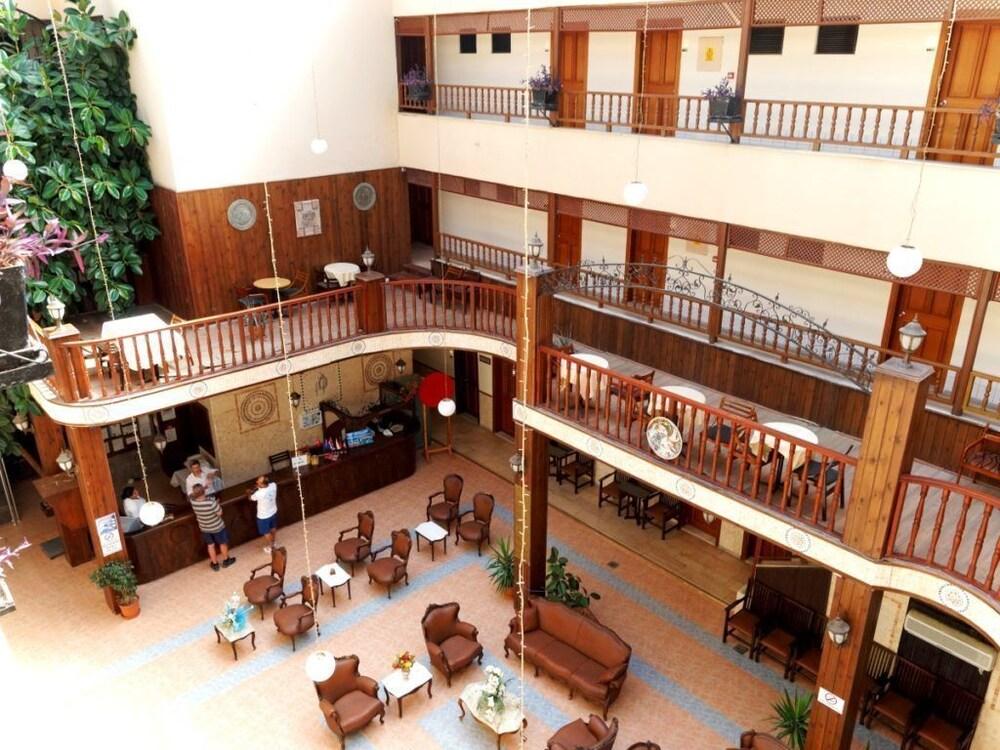 Oz-Can Hotel Turunç Exterior foto